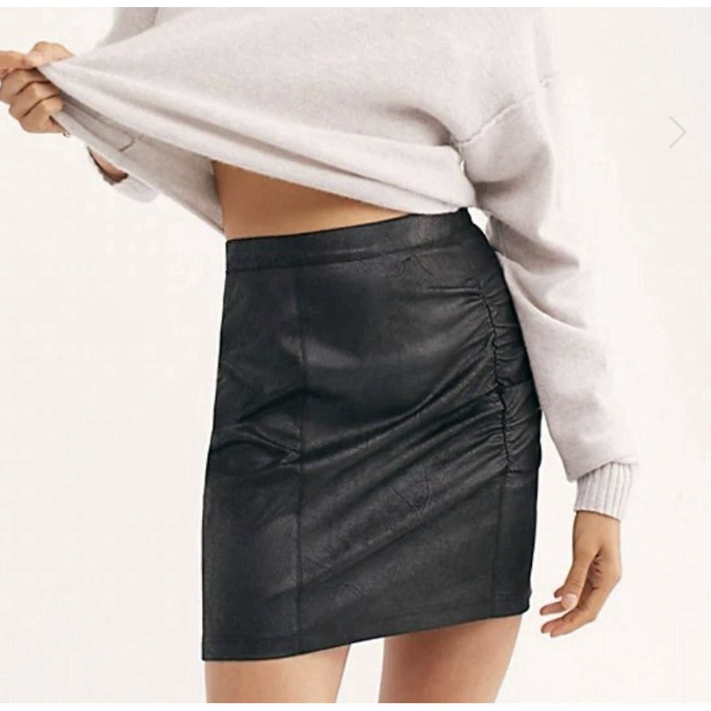 Free people Rumi Ruched Faux Leather Mini skirt Black small